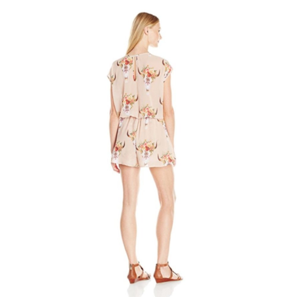 Show Me Your Mumu Rowdy Romper Pink Shorts Medium - Picture 2 of 2